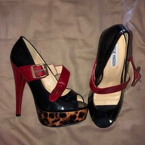 New Steve Madden leopard patten leather heels